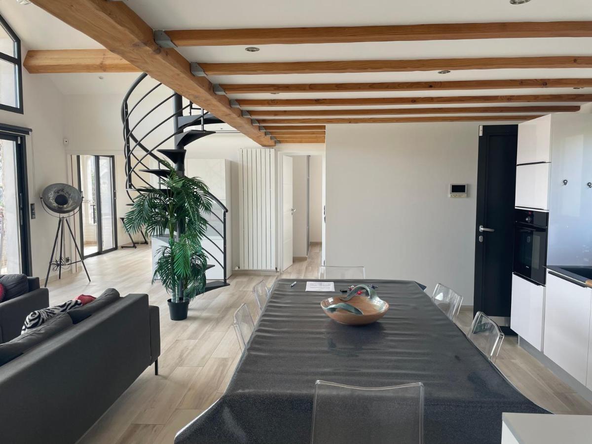 Sublime Haut De Villa Apercu Mer /Hippodrome / Cagnes-sur-Mer Dış mekan fotoğraf