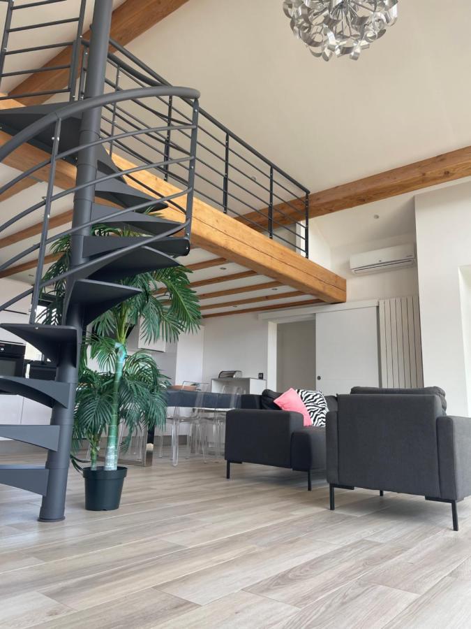 Sublime Haut De Villa Apercu Mer /Hippodrome / Cagnes-sur-Mer Dış mekan fotoğraf