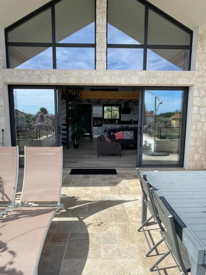 Sublime Haut De Villa Apercu Mer /Hippodrome / Cagnes-sur-Mer Dış mekan fotoğraf