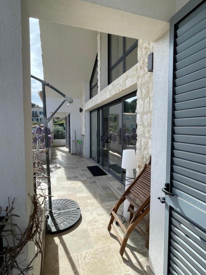Sublime Haut De Villa Apercu Mer /Hippodrome / Cagnes-sur-Mer Dış mekan fotoğraf